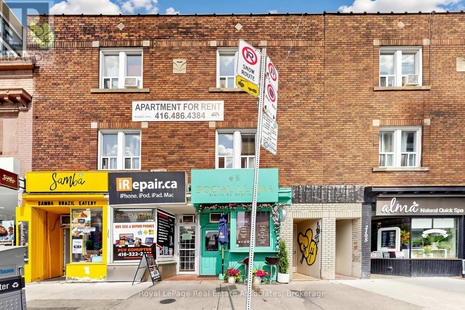 2107 Yonge Street, Toronto, Ontario M4S 2A4 - Photo 12 - C13542384