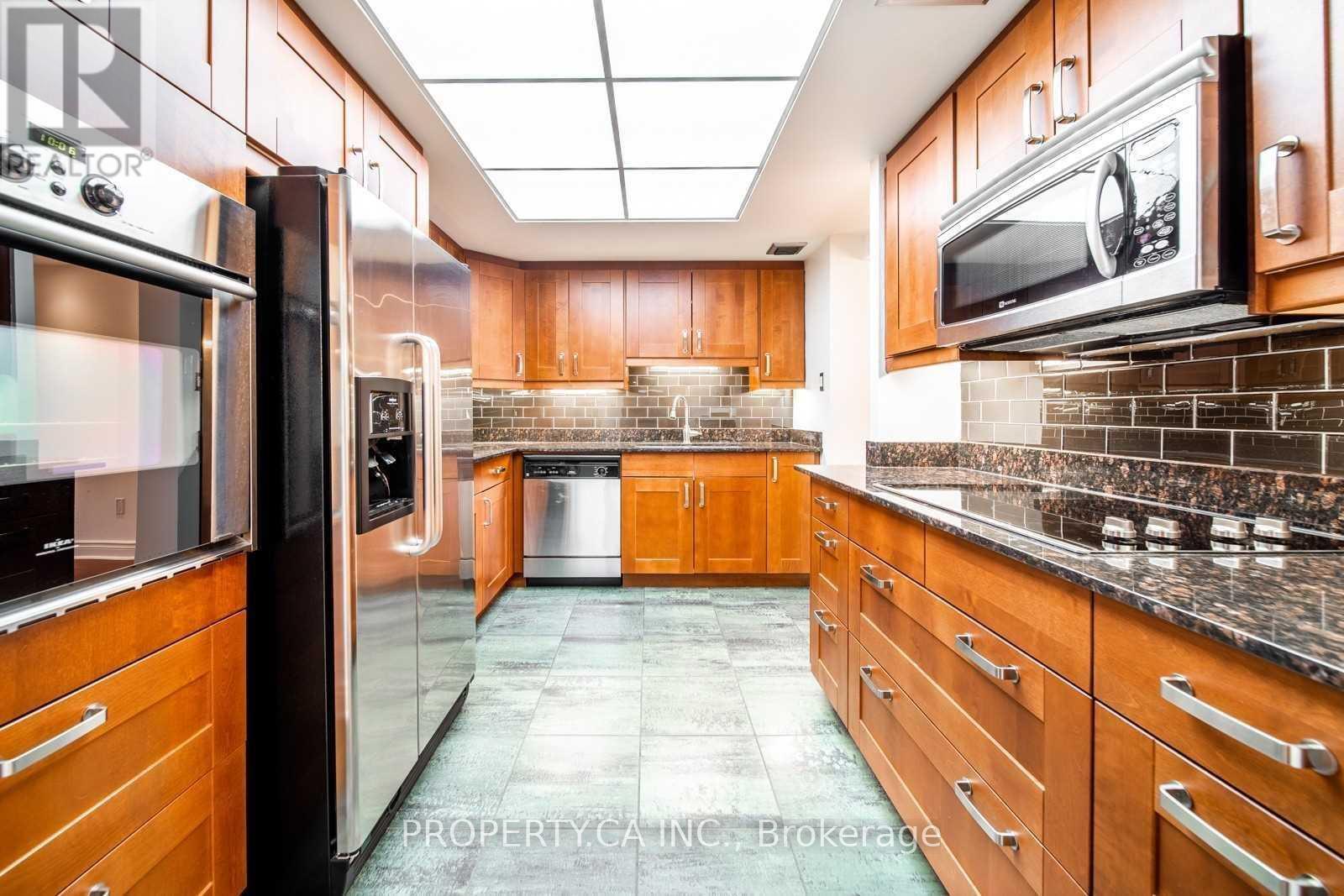 402 - 71 Charles Street E, Toronto, Ontario M4Y 2T3 - Photo 10 - C13542436
