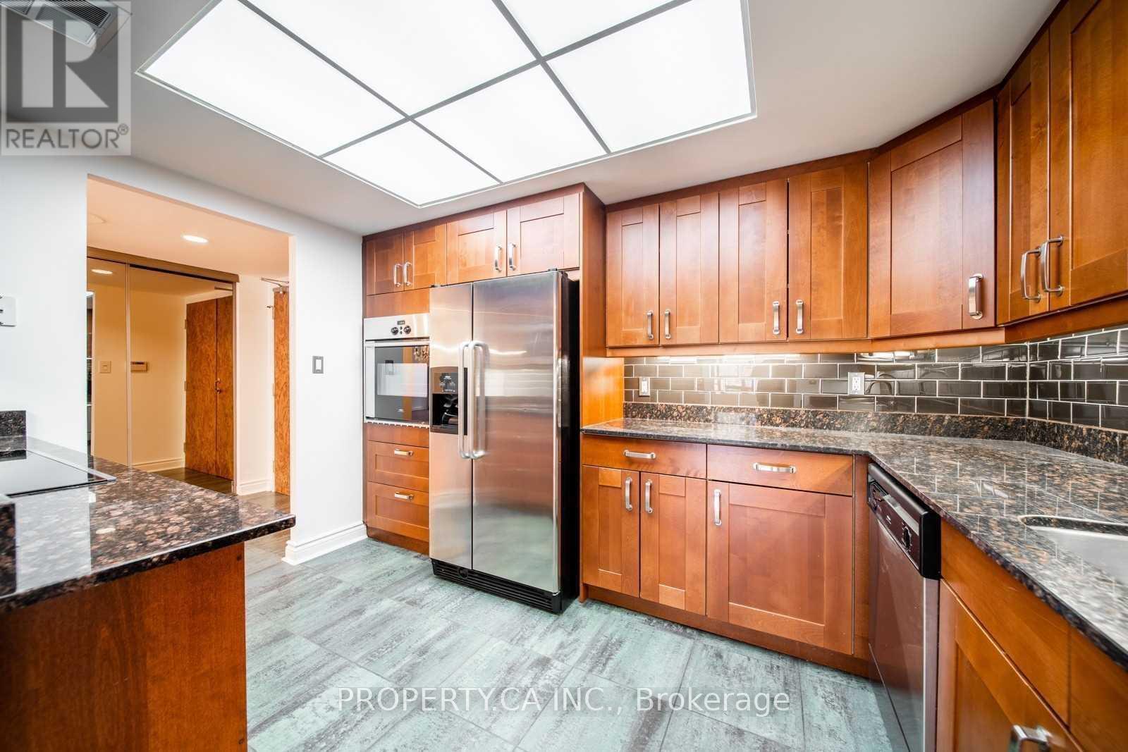 402 - 71 Charles Street E, Toronto, Ontario M4Y 2T3 - Photo 12 - C13542436