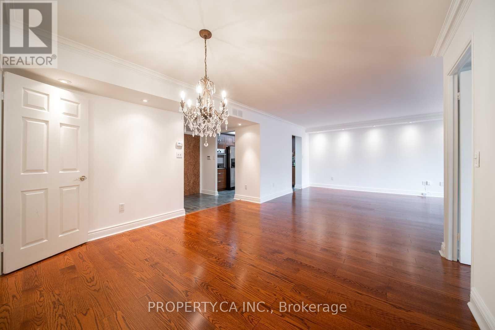402 - 71 Charles Street E, Toronto, Ontario M4Y 2T3 - Photo 7 - C13542436