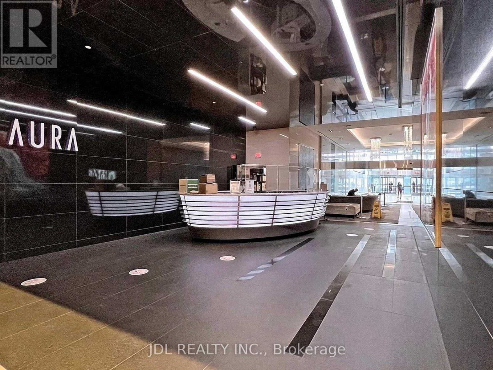 1813 - 386 Yonge Street, Toronto, Ontario  M5B 0A5 - Photo 4 - C13542446