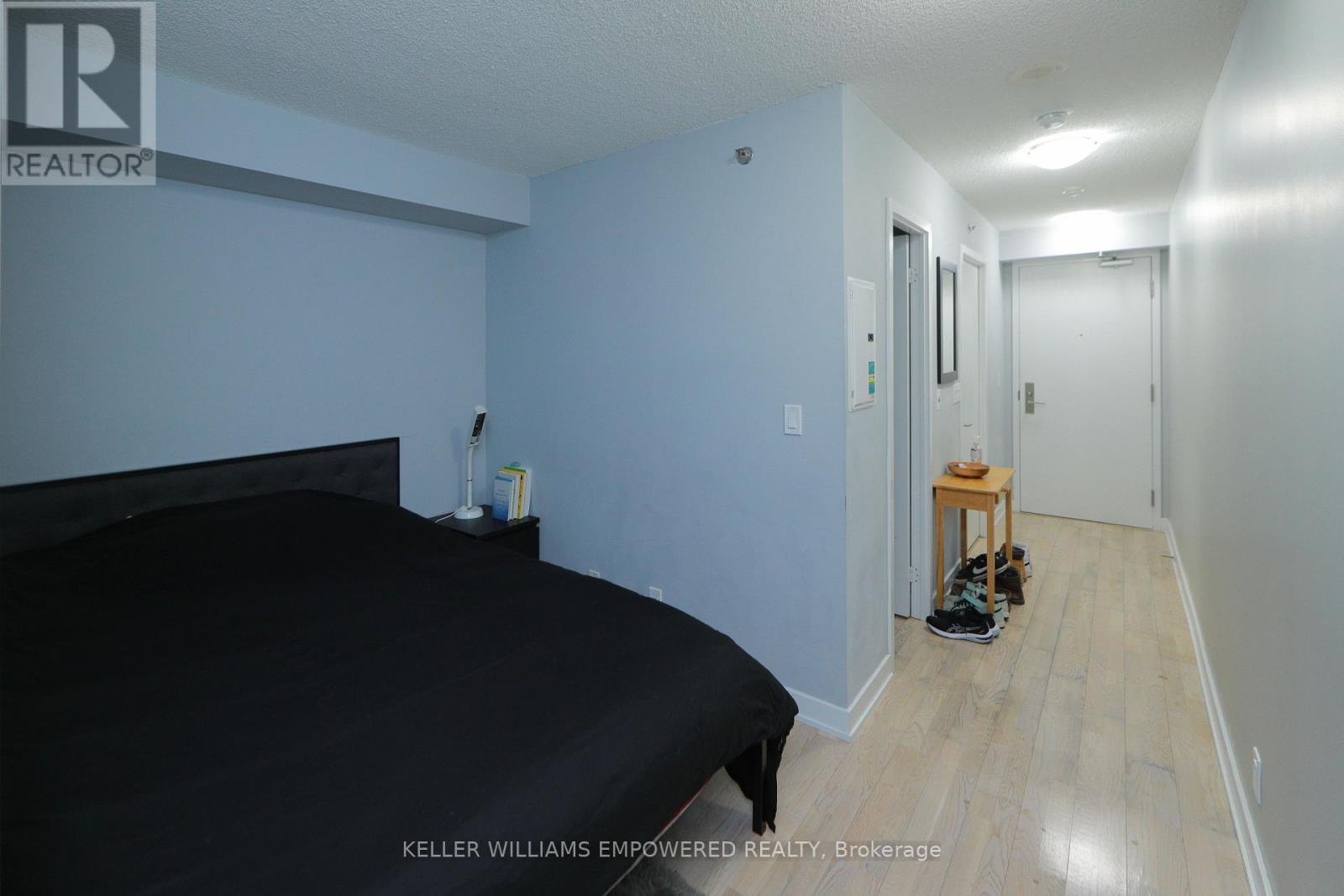221 - 21 Nelson Street, Toronto, Ontario M5V 3H9 - Photo 9 - C13542630
