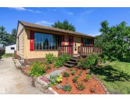 8936 154 St NW, Edmonton, Alberta T5R 1S8 (30010423)