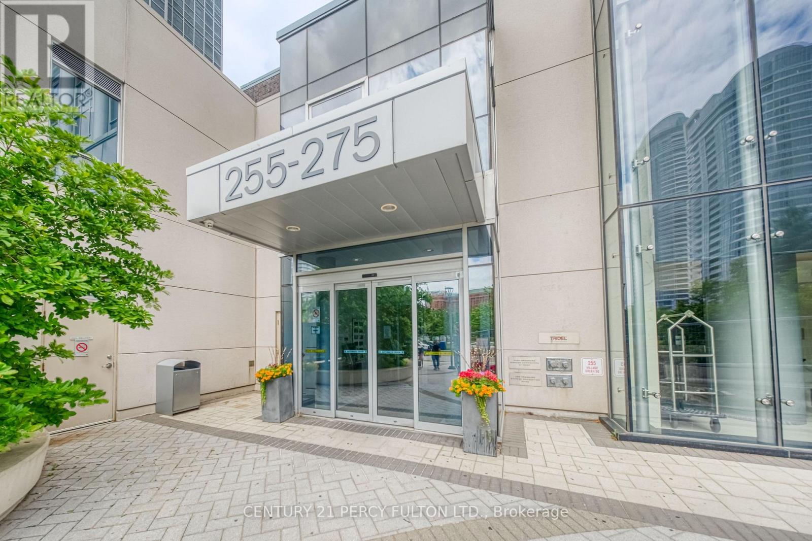 420 - 275 Village Green Square, Toronto, Ontario  M1S 0L8 - Photo 3 - E13542340