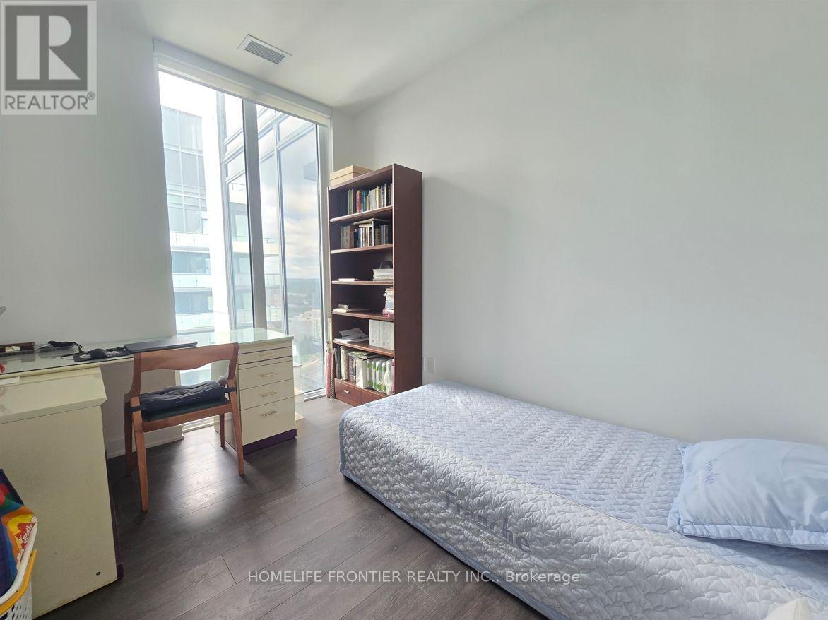 1903 - 95 Oneida Crescent, Richmond Hill, Ontario L4B 0H5 - Photo 7 - N13542232