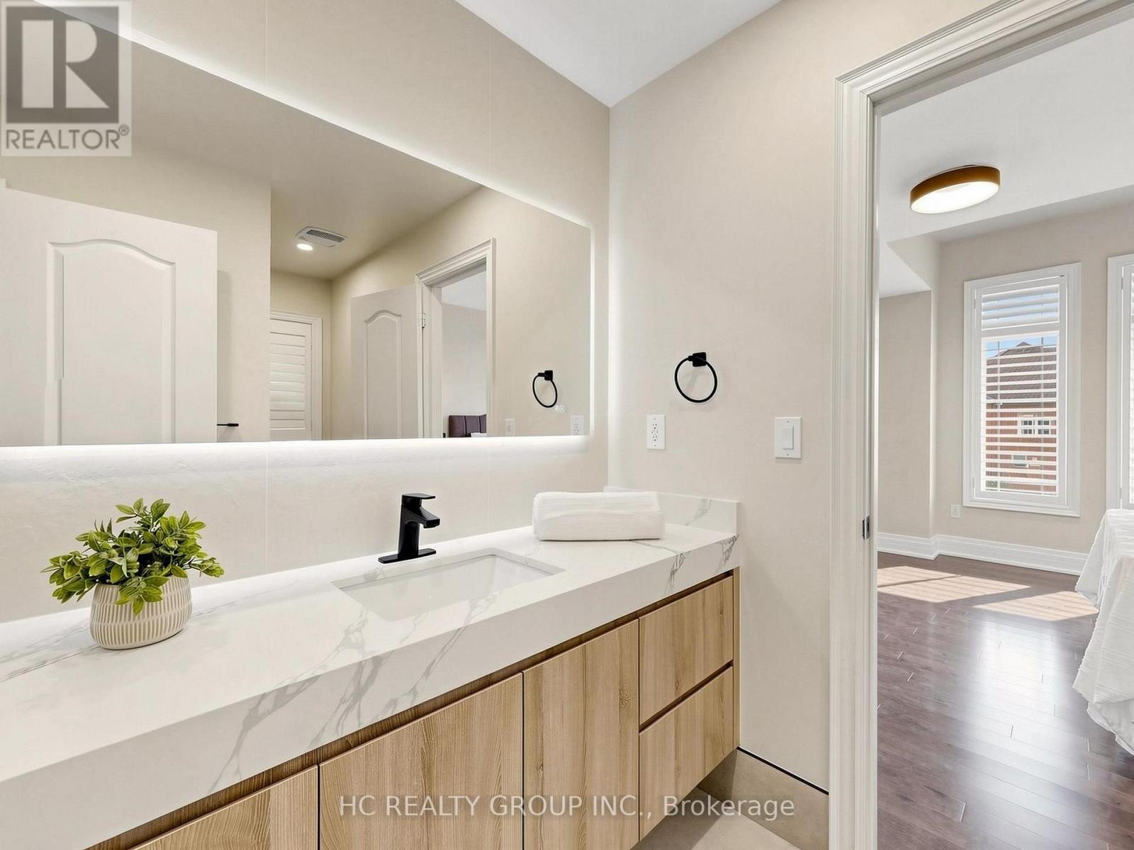 120 Upper Post Road, Vaughan, Ontario  L6A 4J9 - Photo 32 - N13542310