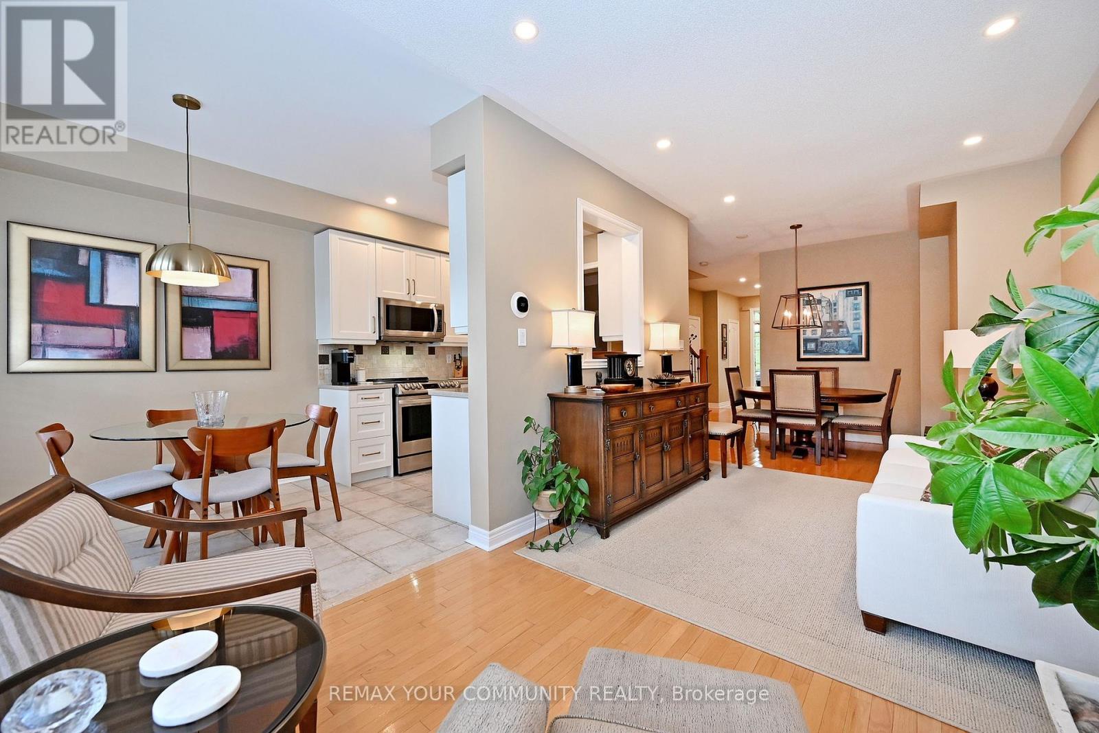 4 - 8 Townwood Drive, Richmond Hill, Ontario L4E 4X9 - Photo 12 - N13542508
