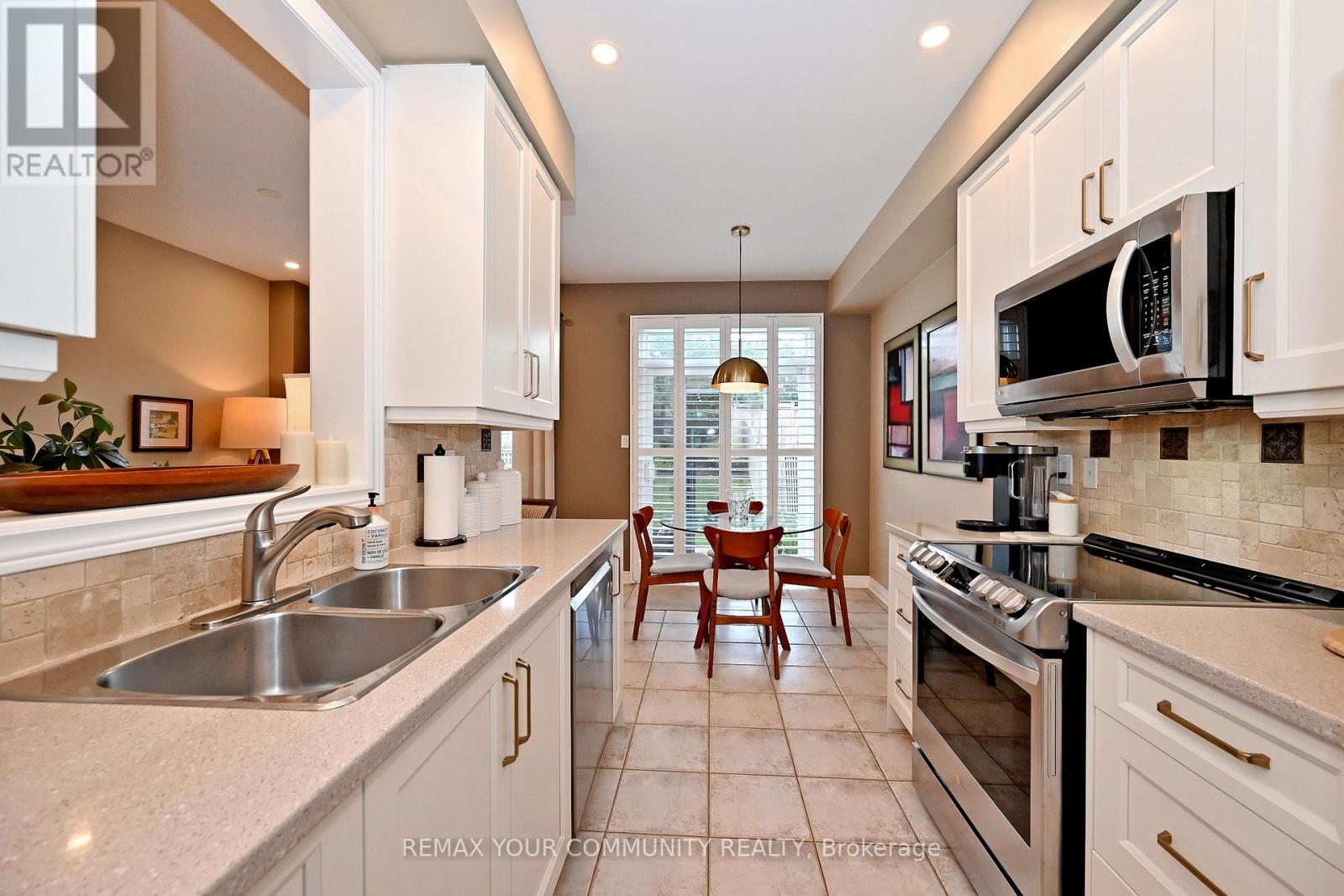 4 - 8 Townwood Drive, Richmond Hill, Ontario L4E 4X9 - Photo 14 - N13542508