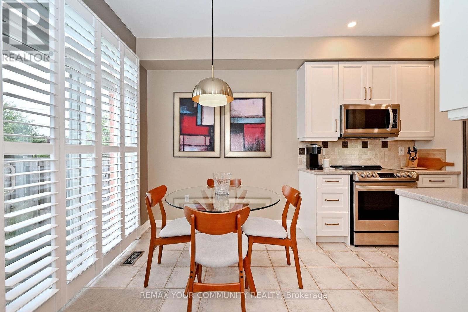 4 - 8 Townwood Drive, Richmond Hill, Ontario L4E 4X9 - Photo 18 - N13542508
