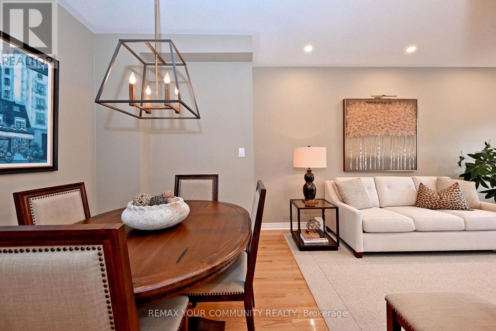 4 - 8 Townwood Drive, Richmond Hill, Ontario L4E 4X9 - Photo 8 - N13542508