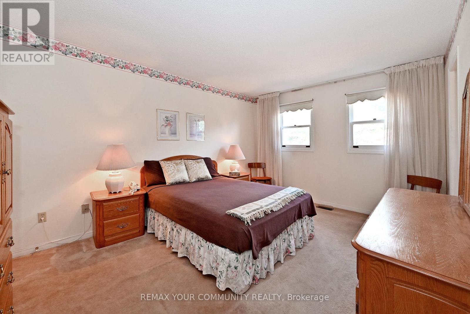 49 Tribbling Crescent, Aurora, Ontario L4G 4W7 - Photo 14 - N13542588