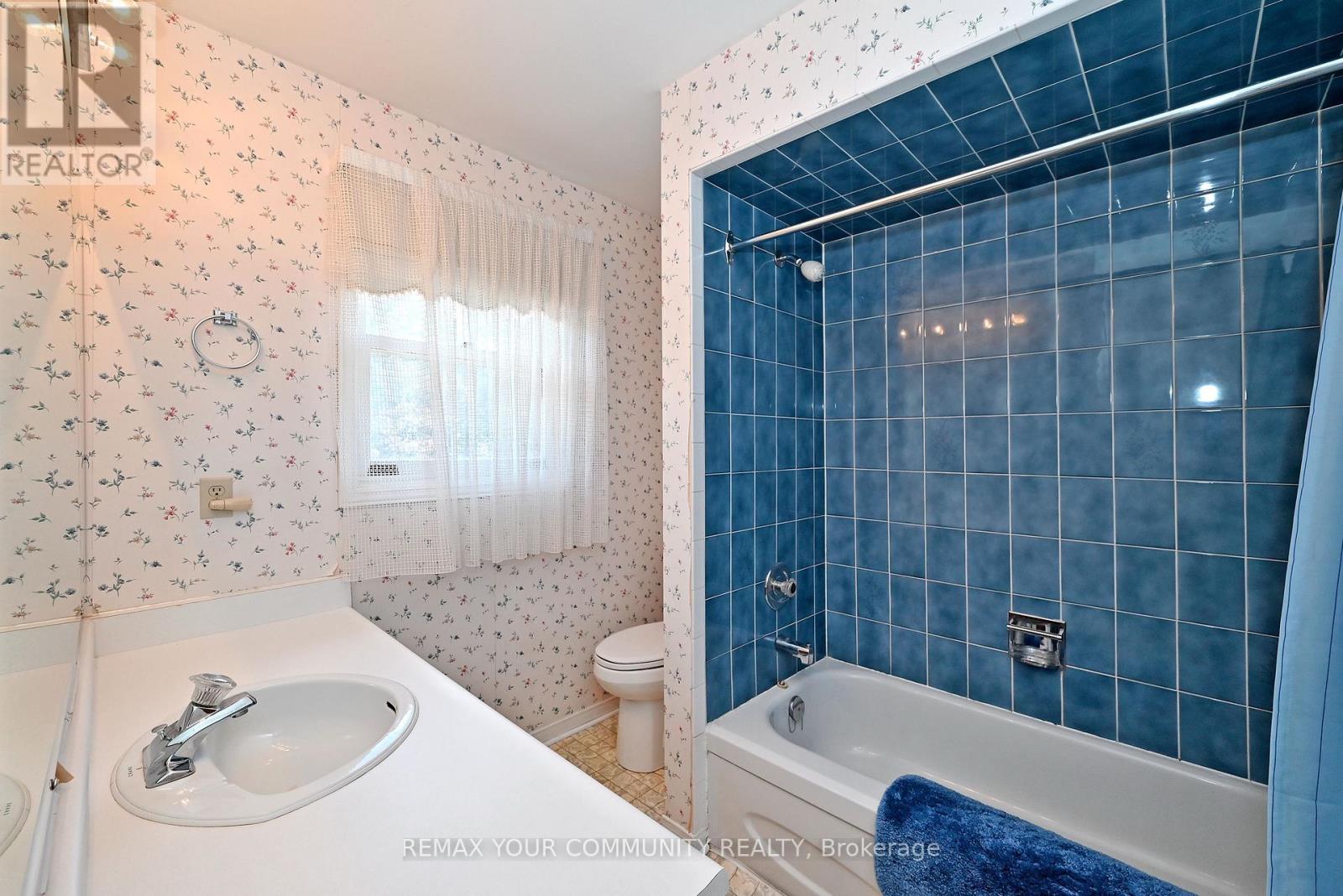 49 Tribbling Crescent, Aurora, Ontario L4G 4W7 - Photo 20 - N13542588
