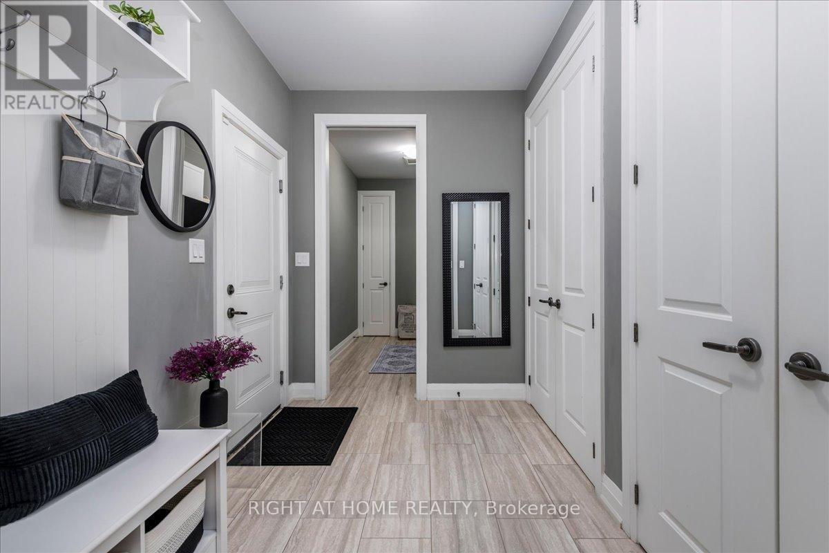 8 Lloyd Cook Drive W, Springwater (Snow Valley), Ontario  L0L 1Y3 - Photo 14 - S13542434