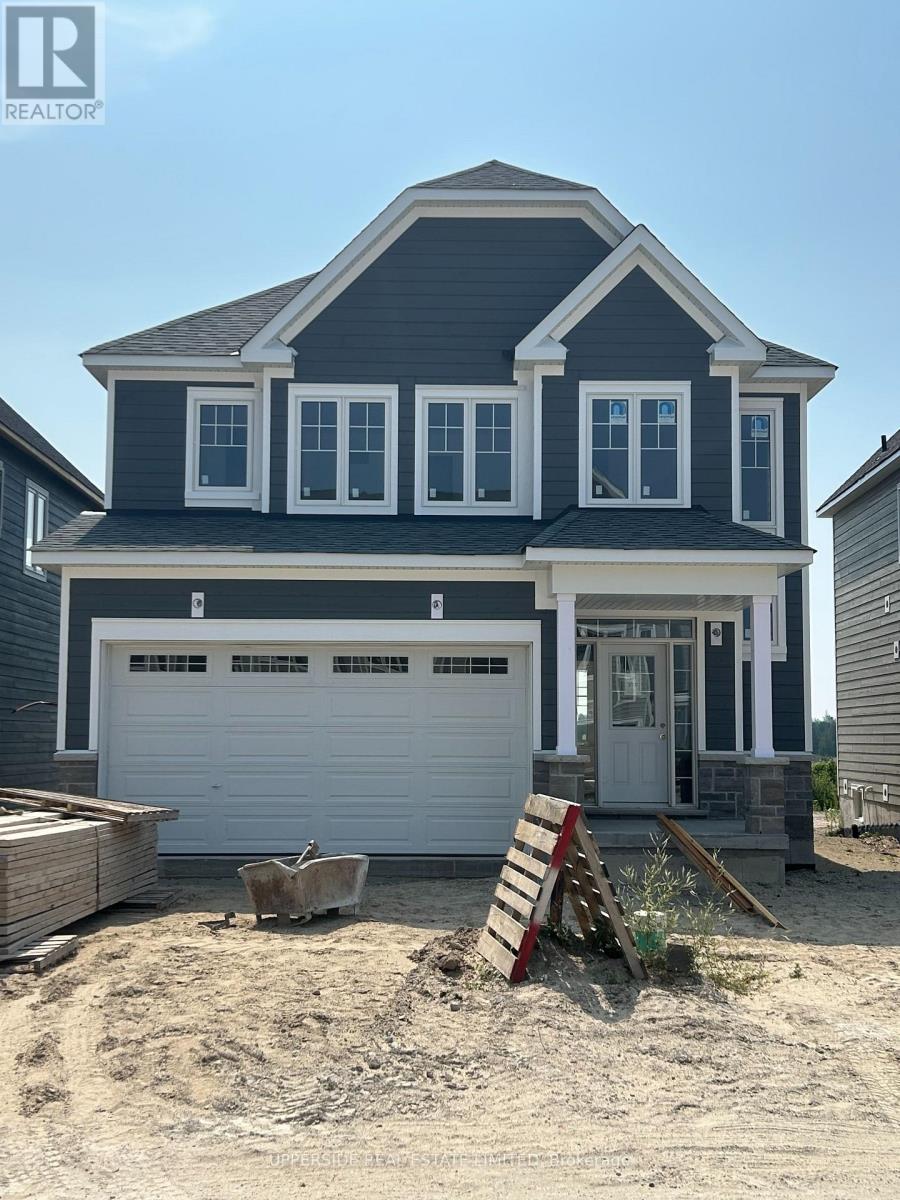 241 VILLAGE GATE DRIVE, Wasaga Beach, Ontario