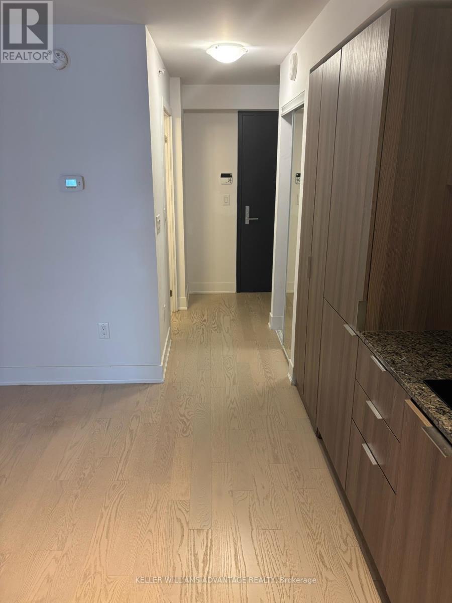1218 - 955 Bay Street, Toronto, Ontario  M5S 2A2 - Photo 13 - C13537744