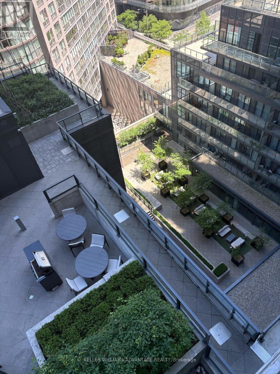 1218 - 955 Bay Street, Toronto, Ontario  M5S 2A2 - Photo 24 - C13537744