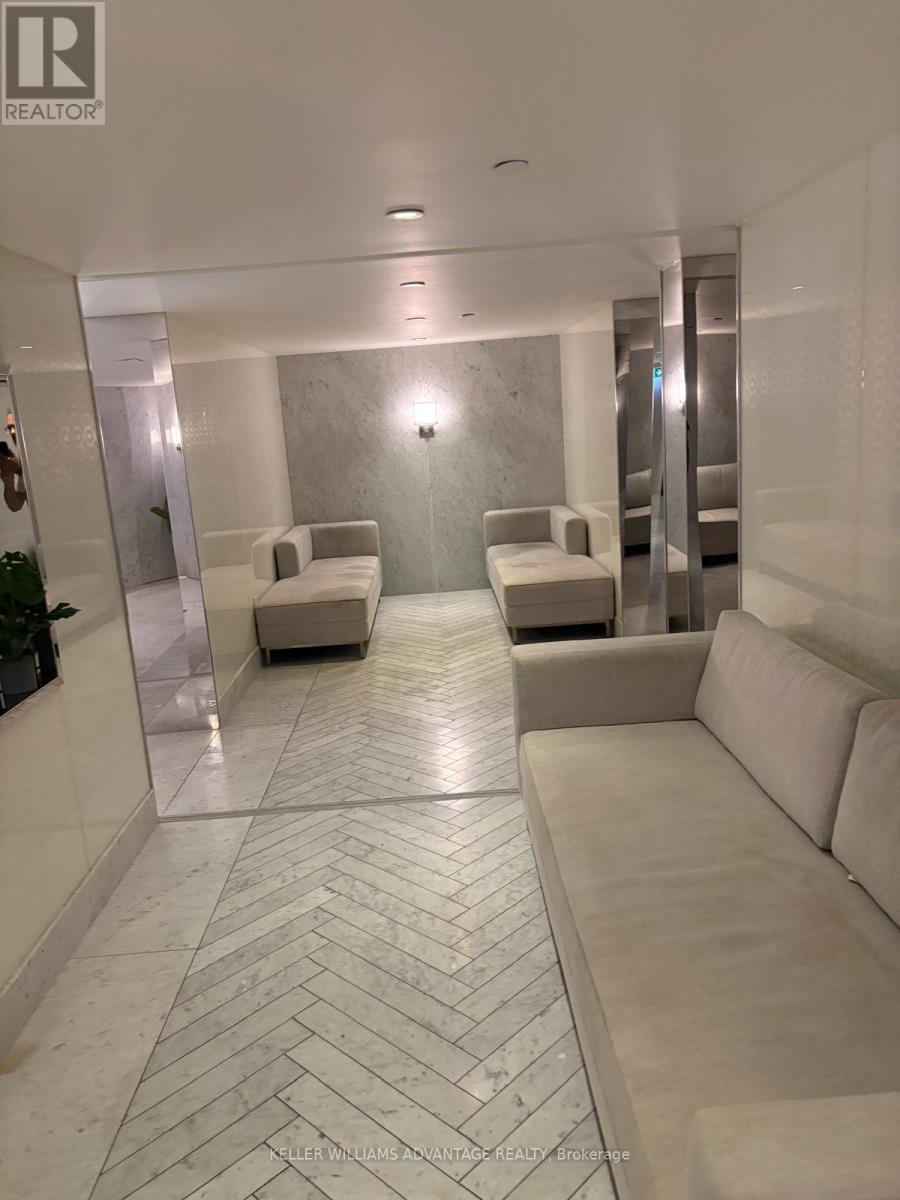 1218 - 955 Bay Street, Toronto, Ontario  M5S 2A2 - Photo 14 - C13537744