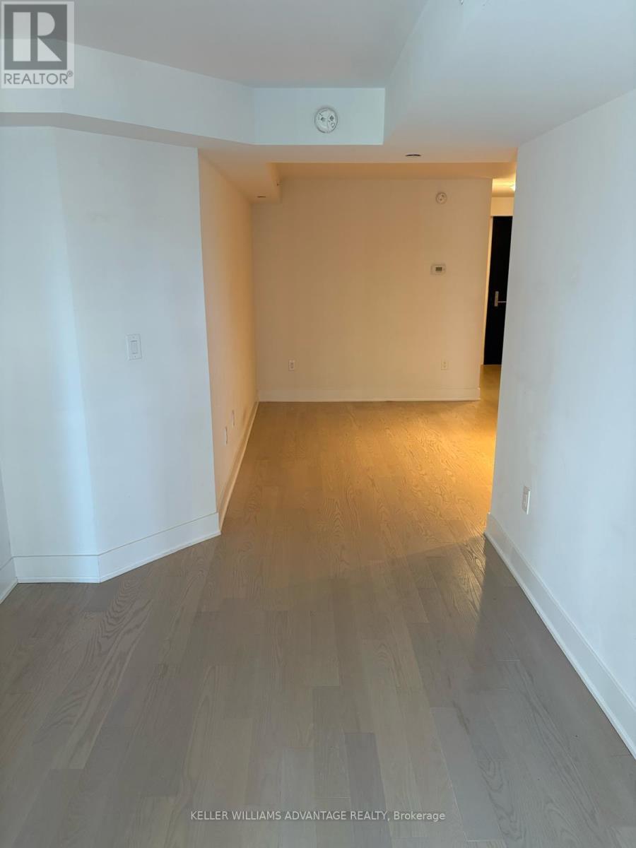 1218 - 955 Bay Street, Toronto, Ontario  M5S 2A2 - Photo 3 - C13537744