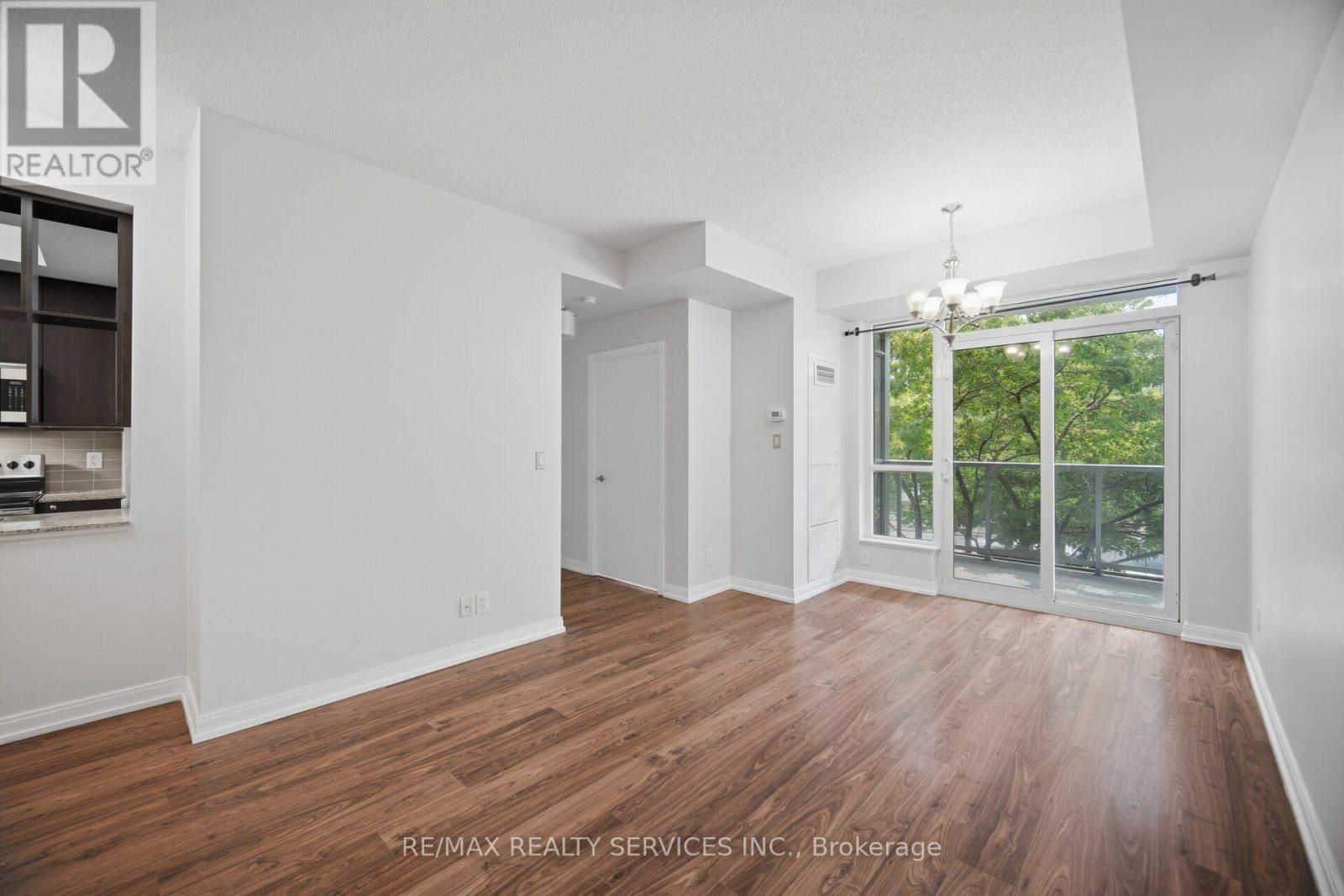 206 - 151 Village Green Square, Toronto, Ontario  M1S 0K5 - Photo 13 - E13529958