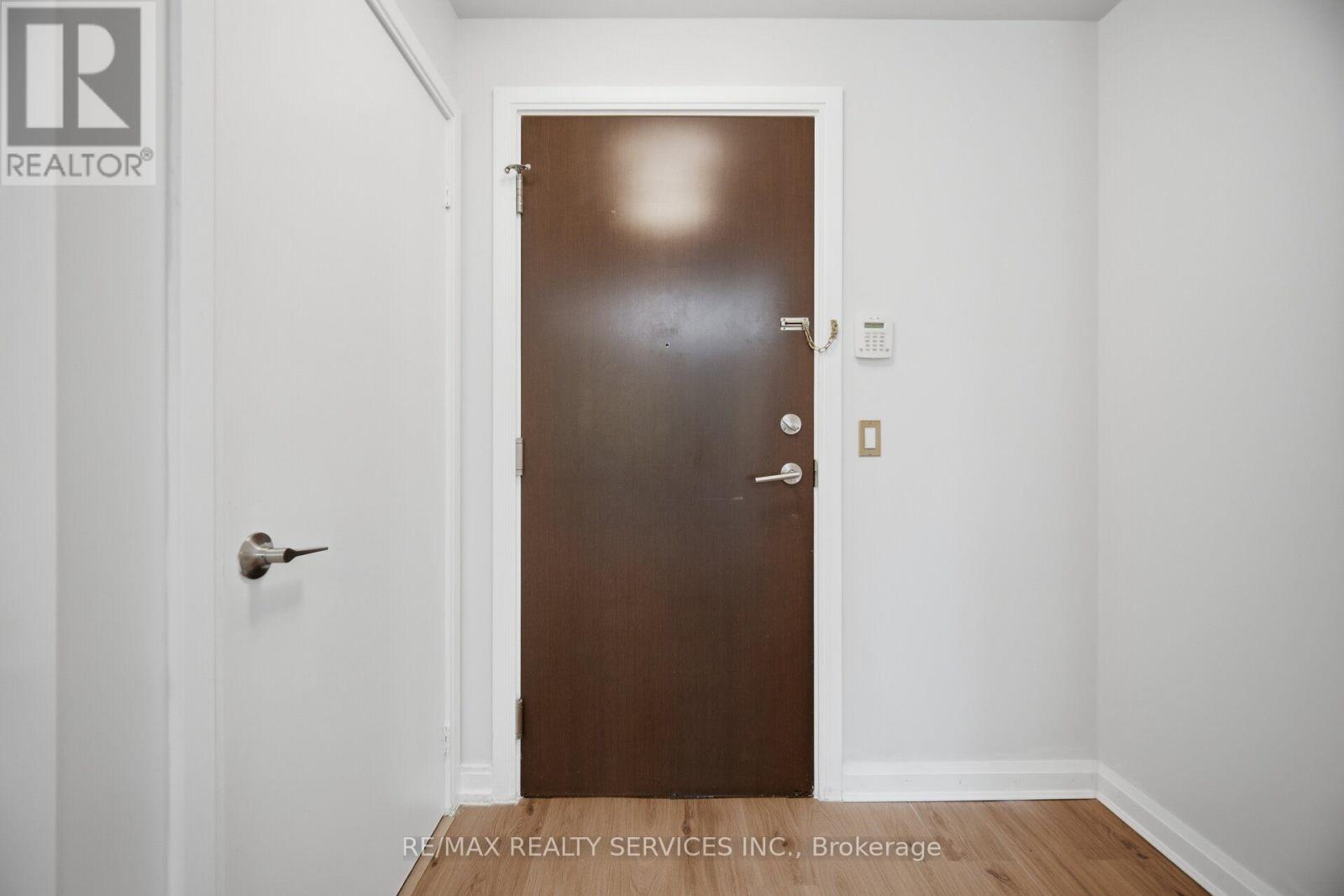 206 - 151 Village Green Square, Toronto, Ontario  M1S 0K5 - Photo 6 - E13529958