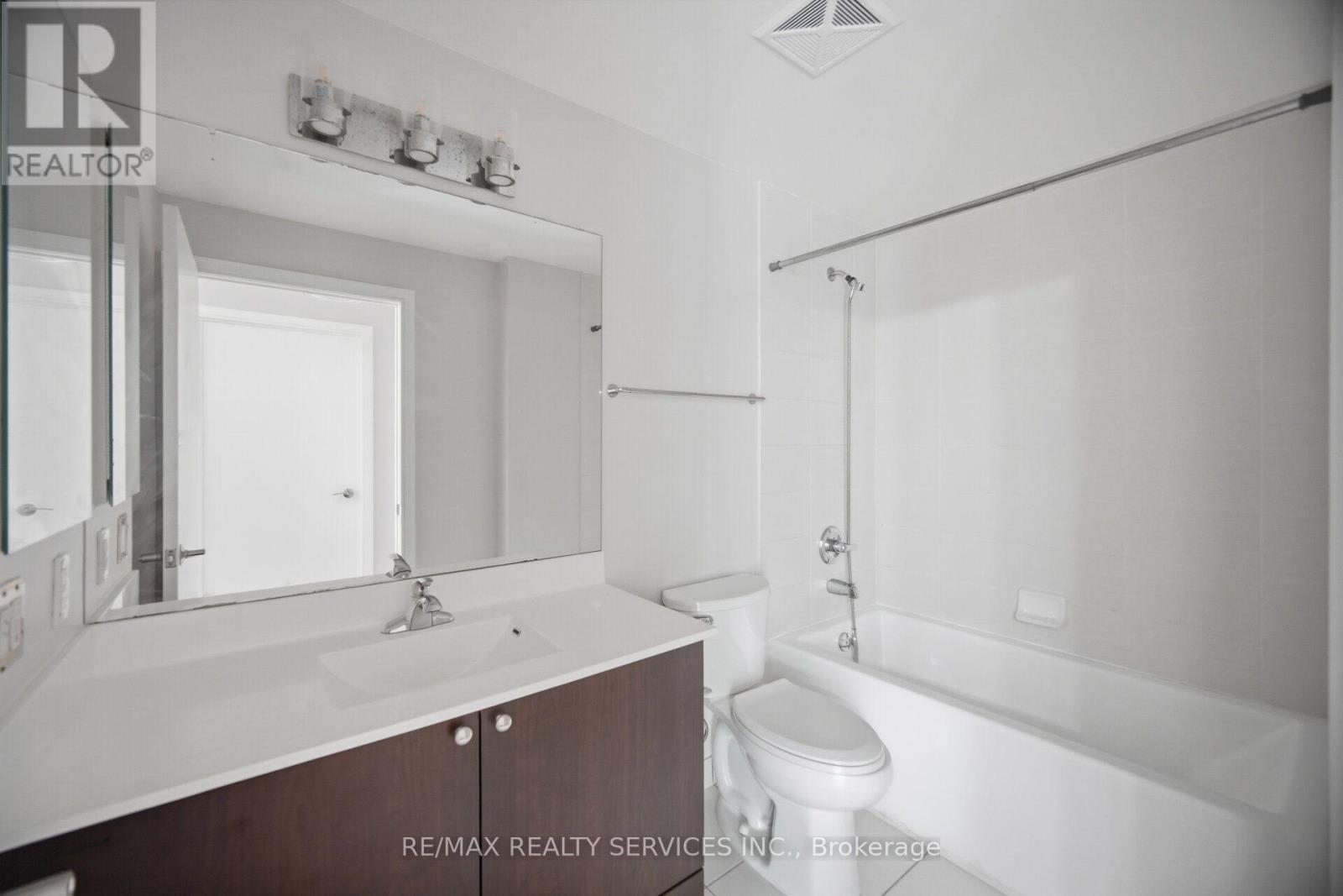 206 - 151 Village Green Square, Toronto, Ontario  M1S 0K5 - Photo 27 - E13529958