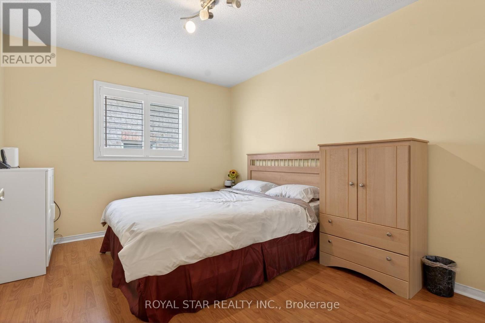 3841 Edgecliffe Run, Mississauga, Ontario  L5M 6N6 - Photo 28 - W13542226