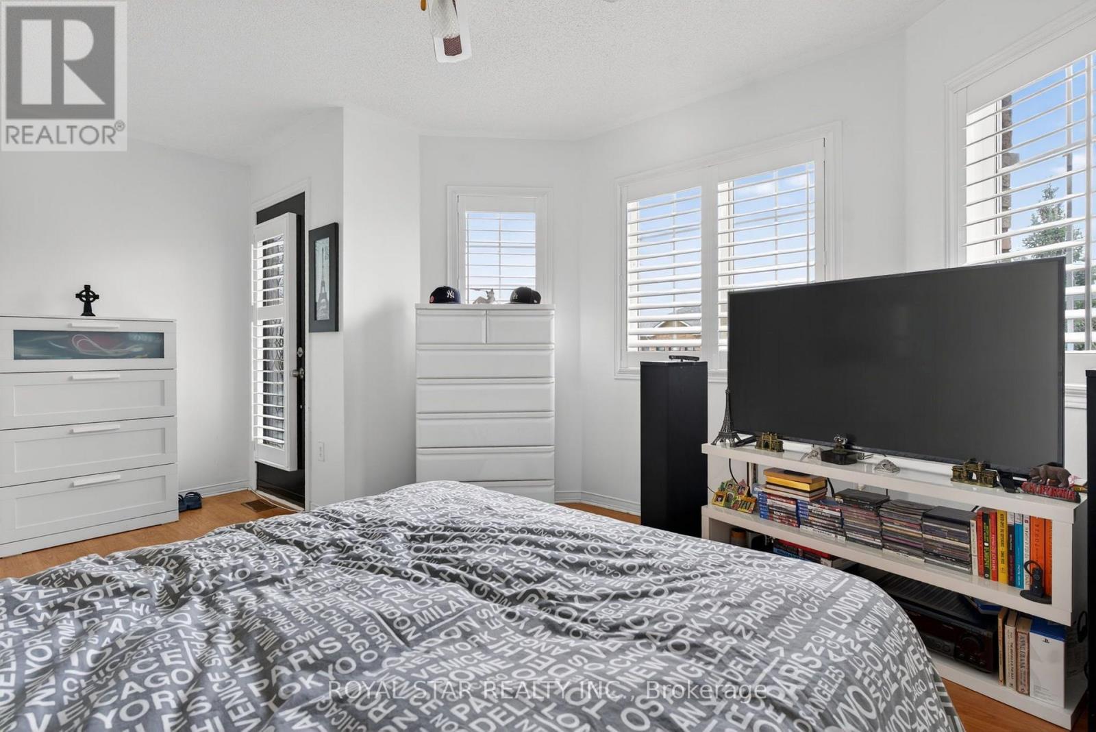 3841 Edgecliffe Run, Mississauga, Ontario  L5M 6N6 - Photo 34 - W13542226