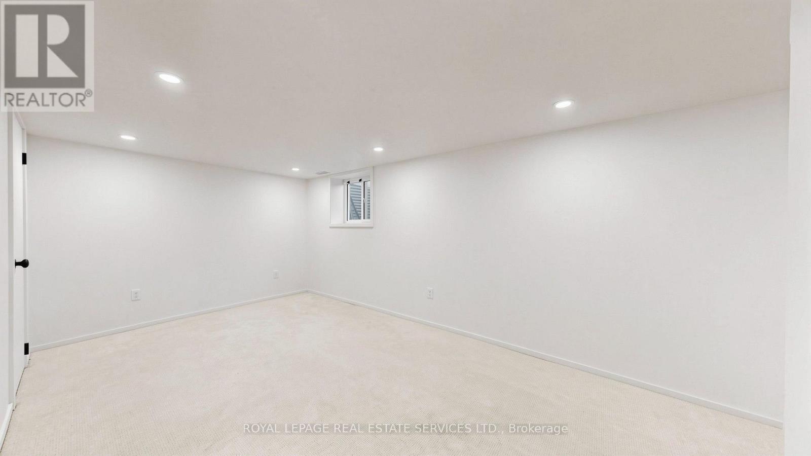 255 Oakwood Crescent, Oakville, Ontario L6K 3M7 - Photo 32 - W13542292