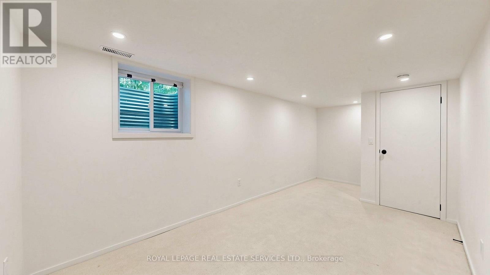 255 Oakwood Crescent, Oakville, Ontario L6K 3M7 - Photo 33 - W13542292
