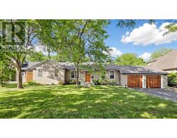 255 OAKWOOD CRESCENT, Oakville, Ontario