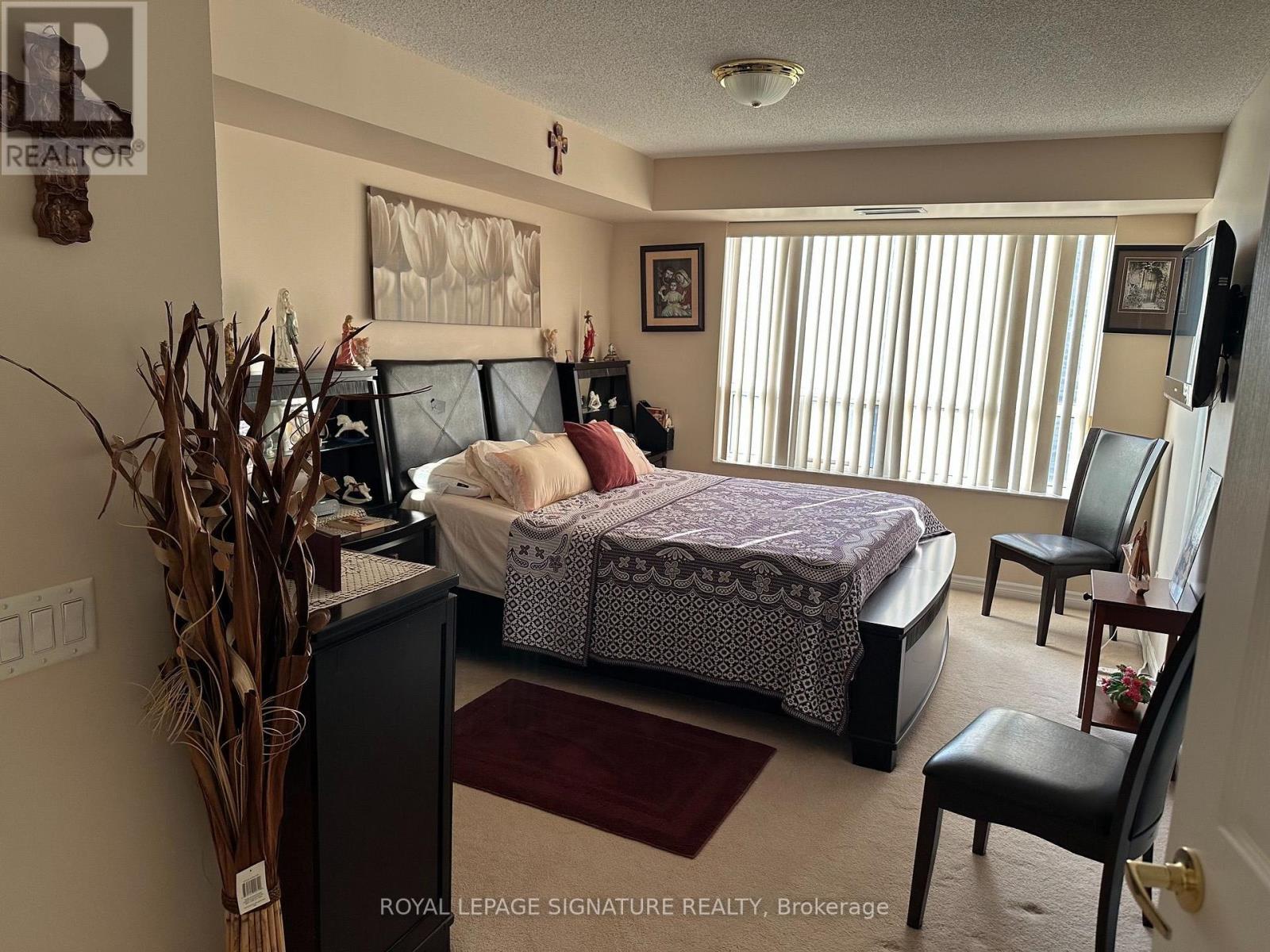 2219 - 25 Kingsbridge Garden Circle, Mississauga, Ontario  L5R 4B1 - Photo 5 - W13542396