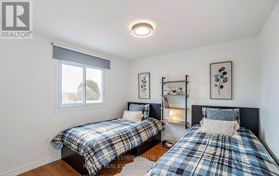 2046 Glenada Crescent, Oakville, Ontario  L6H 4M3 - Photo 27 - W13542522