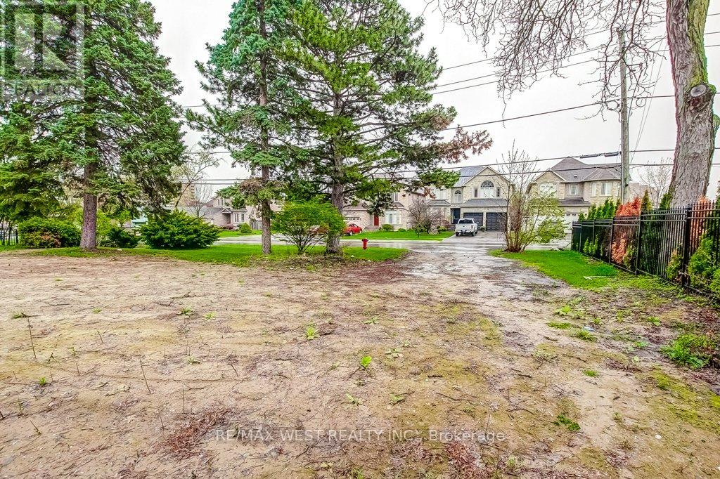 Part Lot 1 Fairview Road W, Mississauga, Ontario  L5B 1K7 - Photo 12 - W13542610