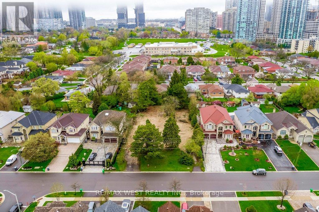 Part Lot 1 Fairview Road W, Mississauga, Ontario  L5B 1K7 - Photo 13 - W13542610