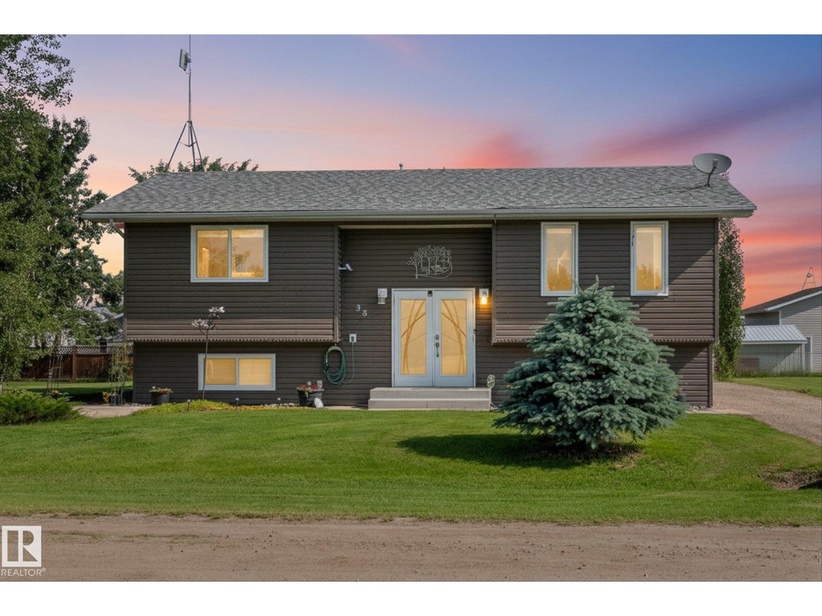 38 Woodbend CR, warburg, Alberta