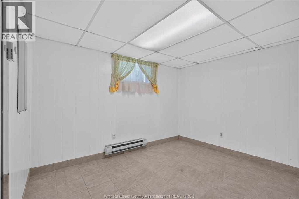 4018 Casgrain, Windsor, Ontario  N9G 2A5 - Photo 26 - 26016494