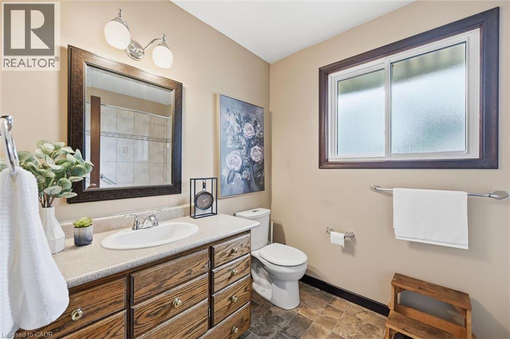 38 James Street, Dundas, Ontario  L9H 2J6 - Photo 25 - 40846108