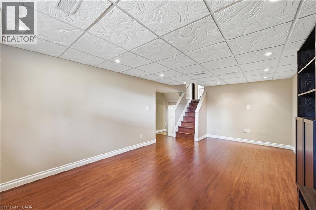 38 James Street, Dundas, Ontario  L9H 2J6 - Photo 27 - 40846108