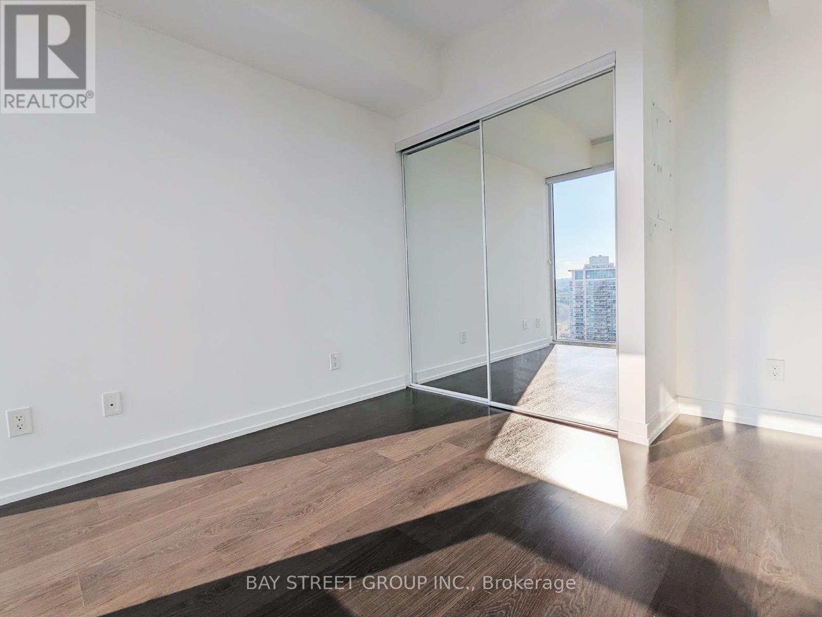 2811 - 19 Western Battery Road, Toronto, Ontario  M6K 0E3 - Photo 14 - C13542794