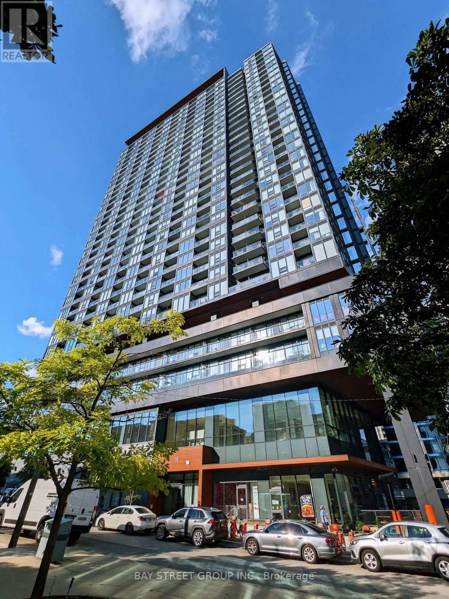 2811 - 19 Western Battery Road, Toronto, Ontario  M6K 0E3 - Photo 2 - C13542794