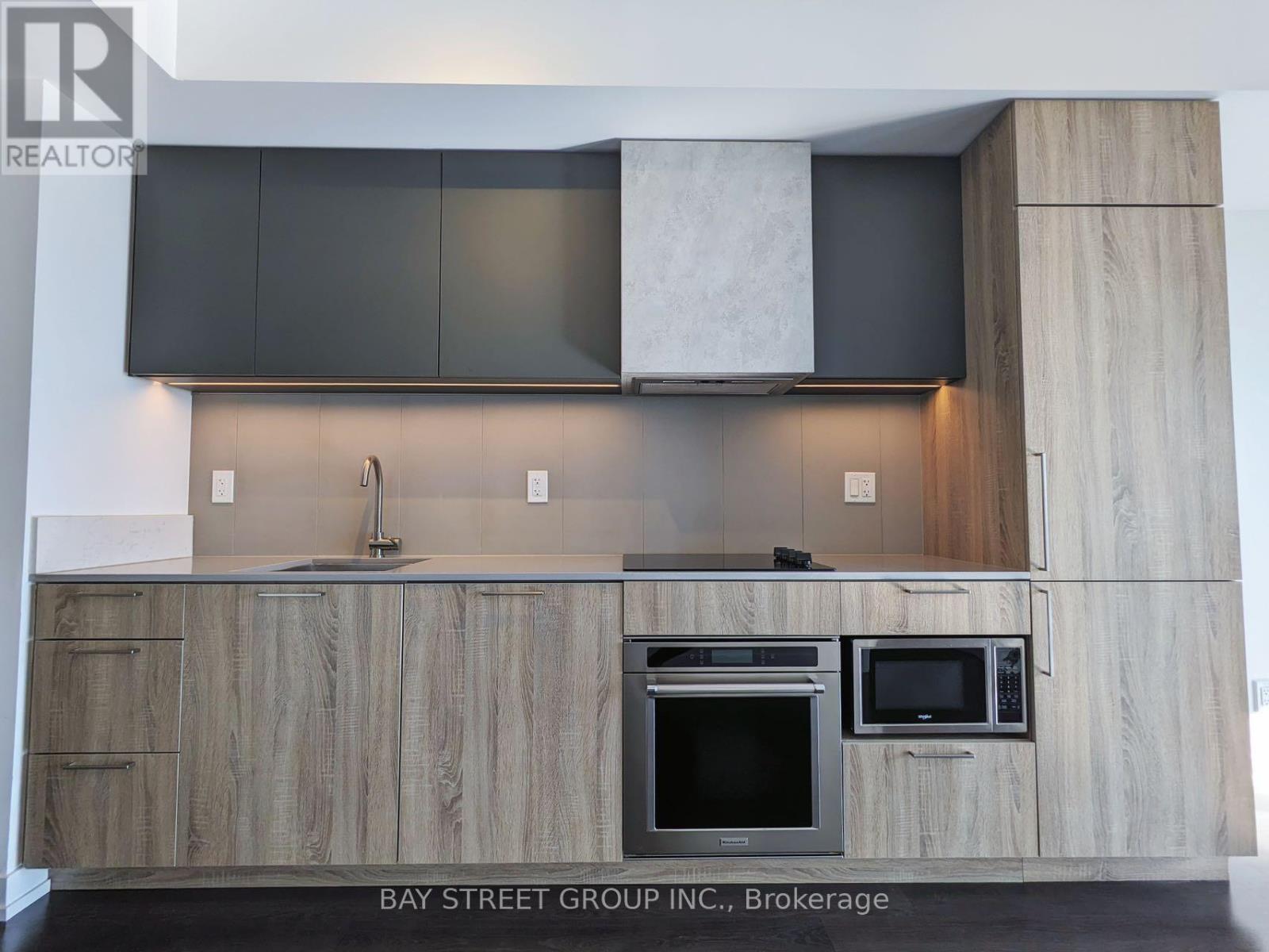 2811 - 19 Western Battery Road, Toronto, Ontario  M6K 0E3 - Photo 7 - C13542794