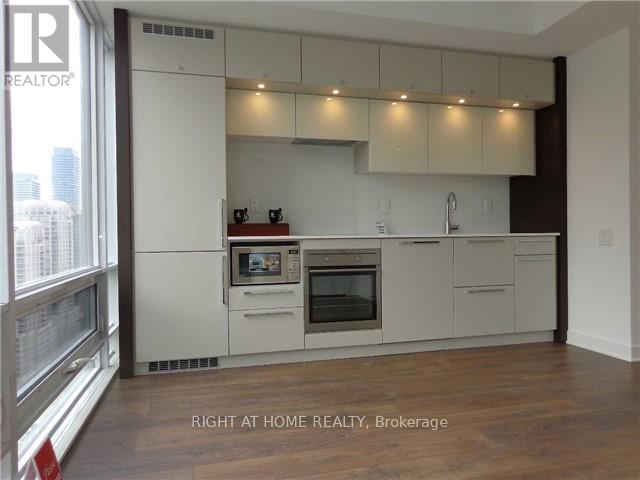 2604 - 15 Grenville Street, Toronto, Ontario  M4Y 0B9 - Photo 9 - C13542838