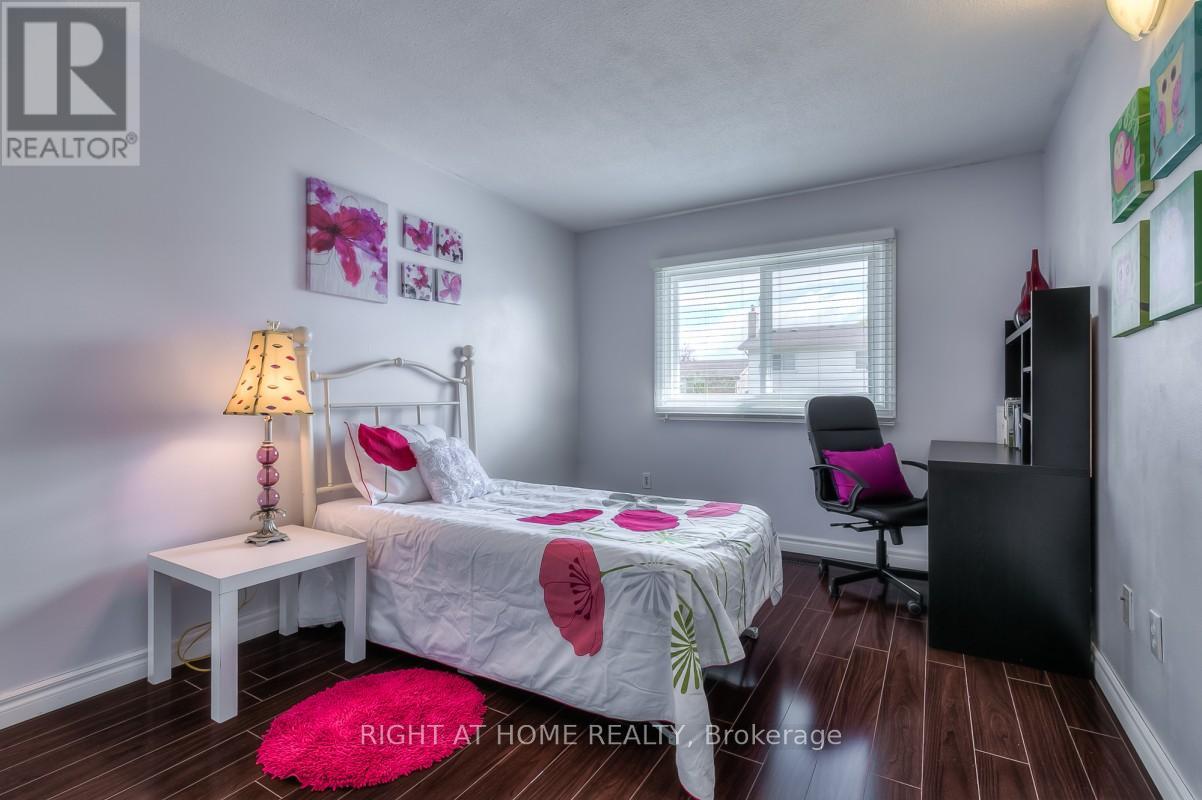 76 Ashridge Drive, Toronto, Ontario M1V 1P2 - Photo 14 - E13542706