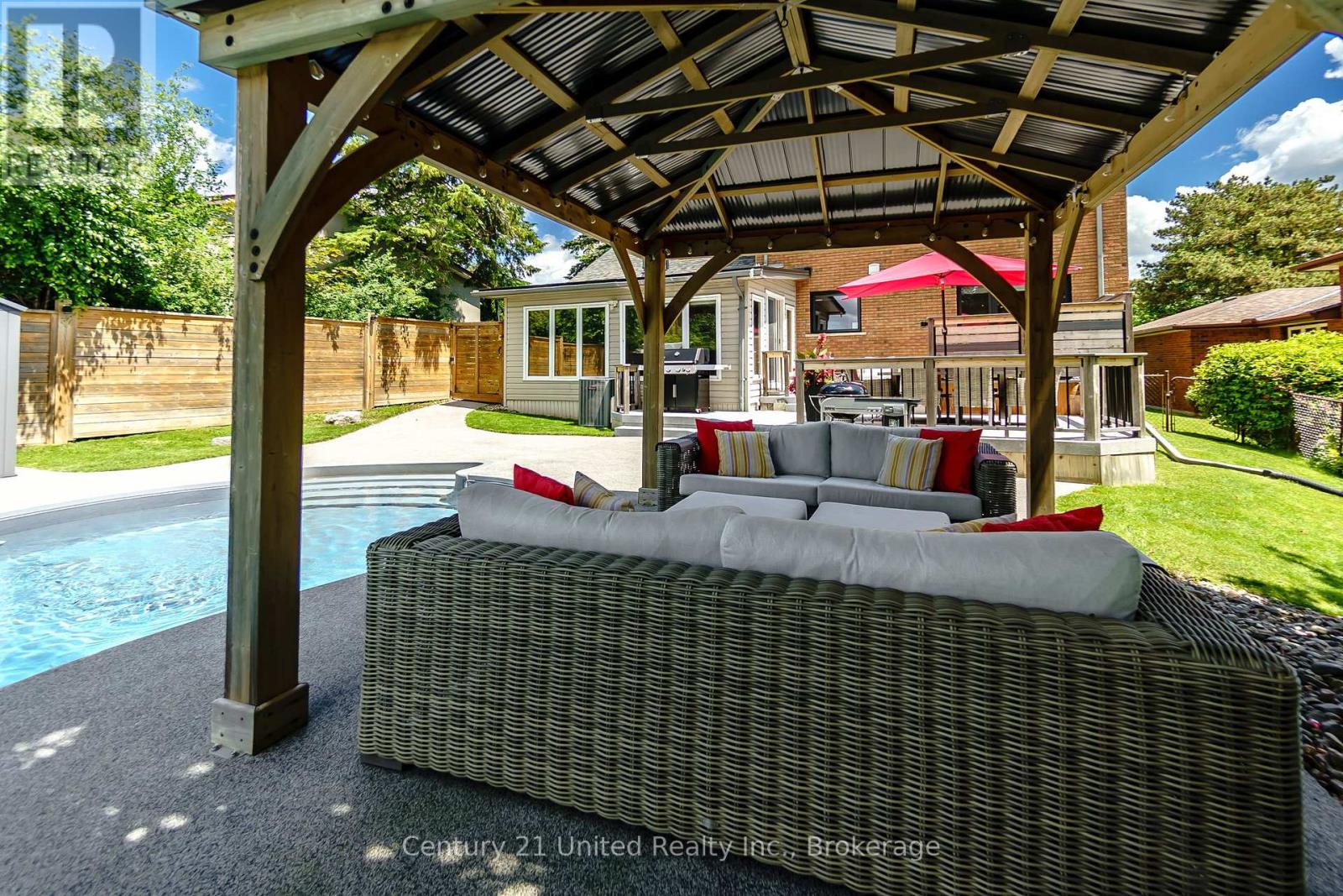 33 Oakwood Crescent, Peterborough, Ontario  K9J 1N2 - Photo 41 - X13542648