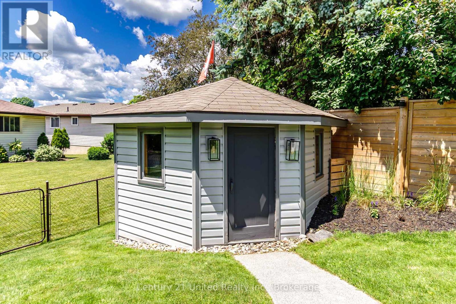 33 Oakwood Crescent, Peterborough, Ontario  K9J 1N2 - Photo 43 - X13542648
