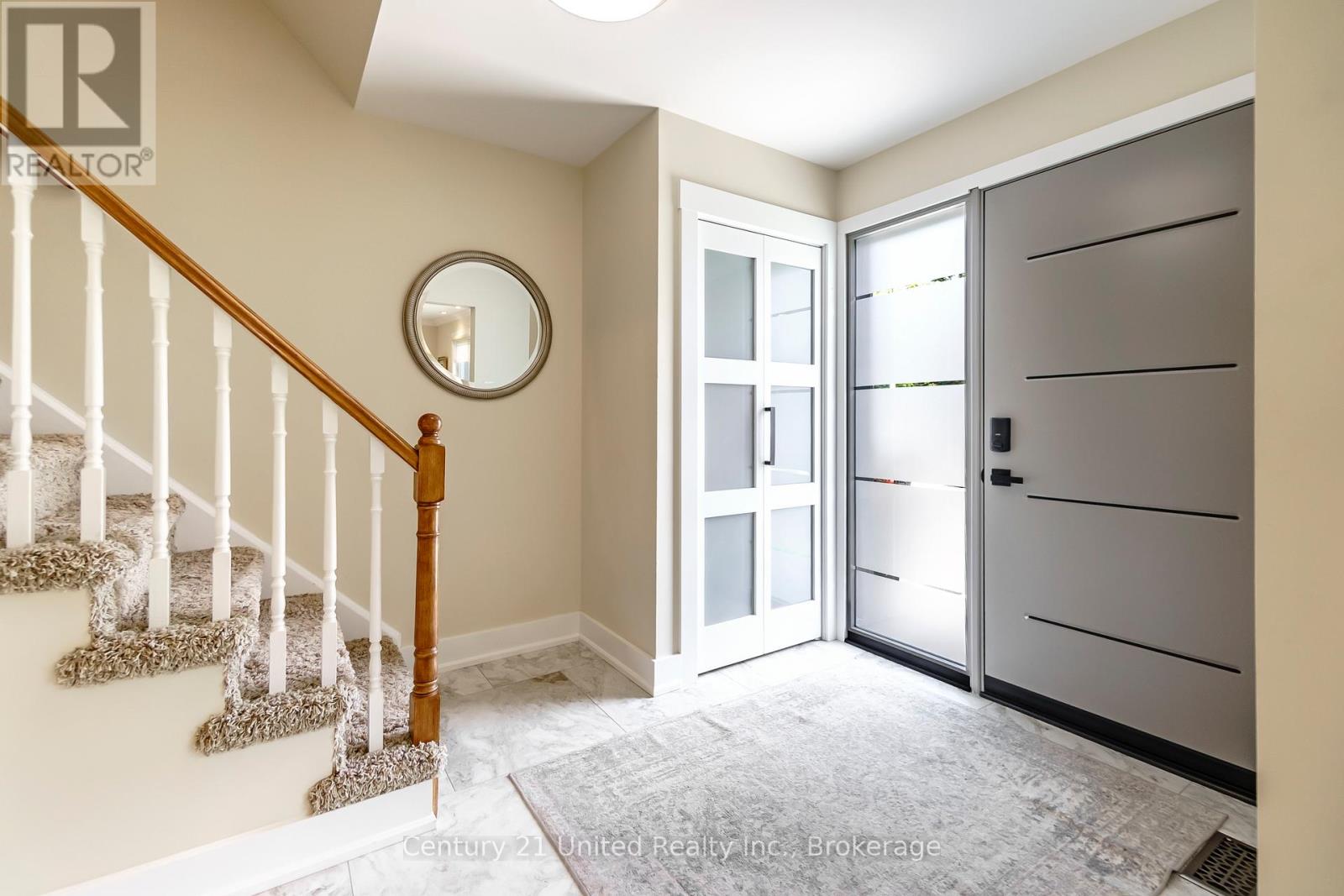33 Oakwood Crescent, Peterborough, Ontario  K9J 1N2 - Photo 6 - X13542648