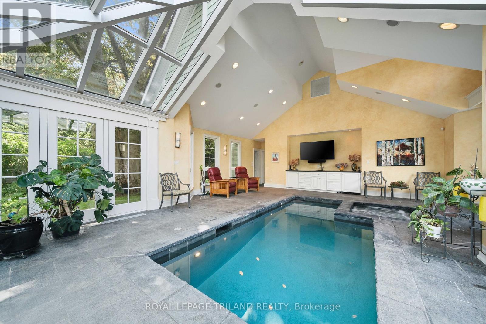 36 Grosvenor Street, London East, Ontario  N6A 1Y5 - Photo 45 - X13542702