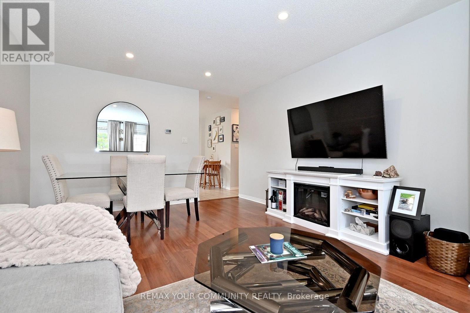 57 Hattie Court, Georgina, Ontario  L4P 3Z8 - Photo 11 - N13542646