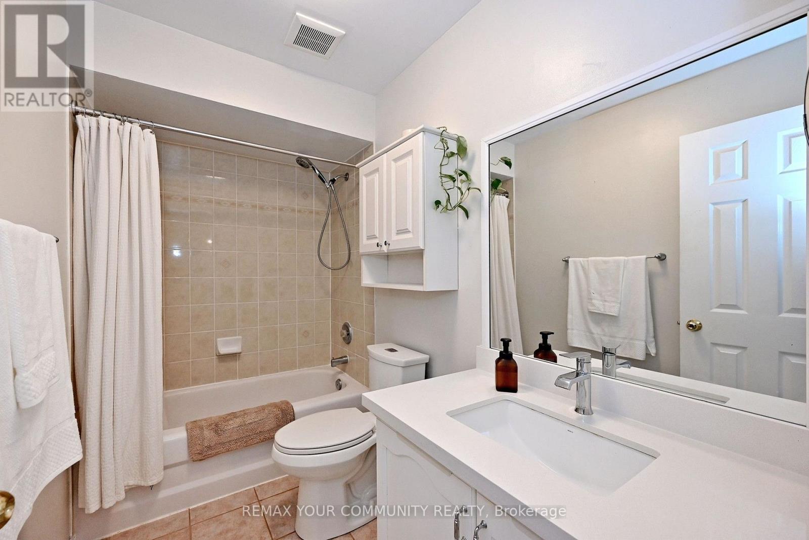 57 Hattie Court, Georgina, Ontario  L4P 3Z8 - Photo 32 - N13542646