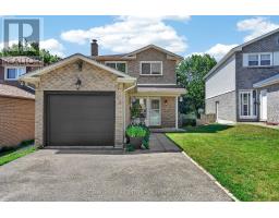 26 FOX RUN, Barrie, Ontario